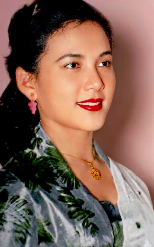 Salmah Ahmad