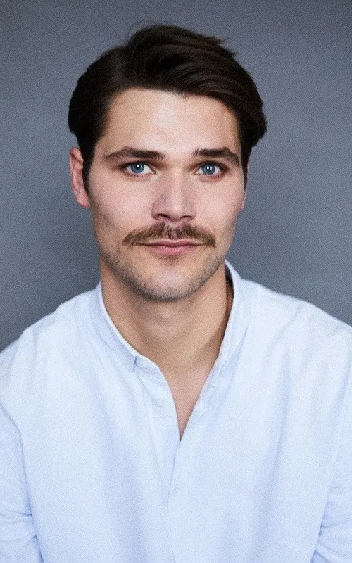 Henning Flüsloh
