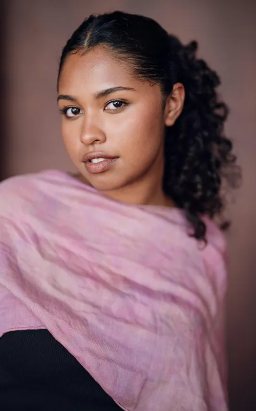 Roshni Edwards