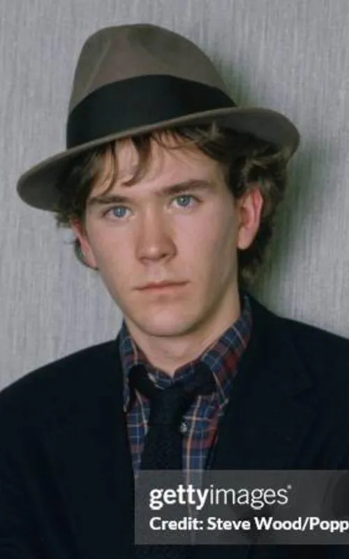 Timothy Hutton