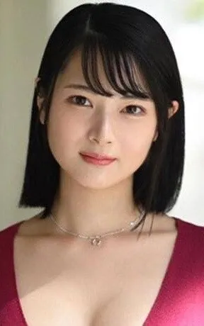 湊すみれ