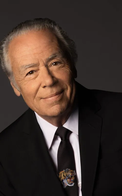 Nigel Olsson