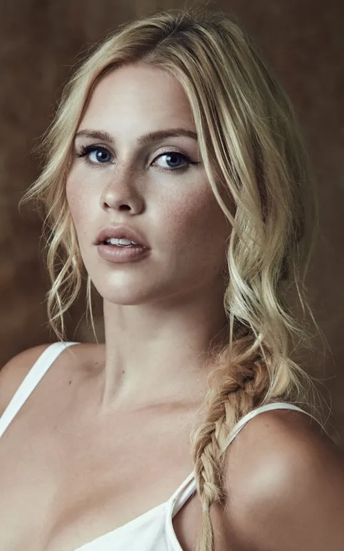 Claire Holt