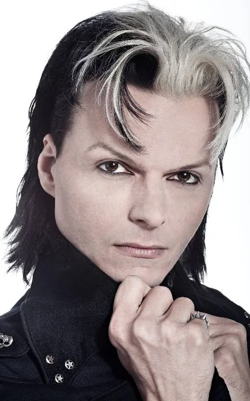Tilo Wolff