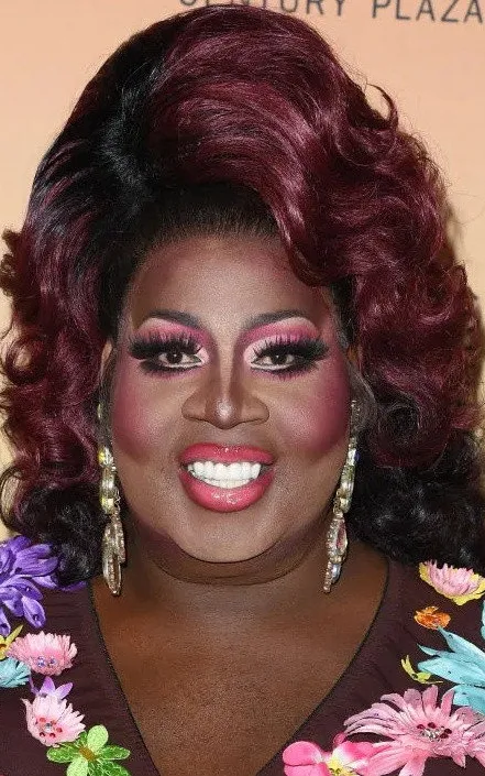 Latrice Royale