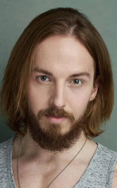 Alec James