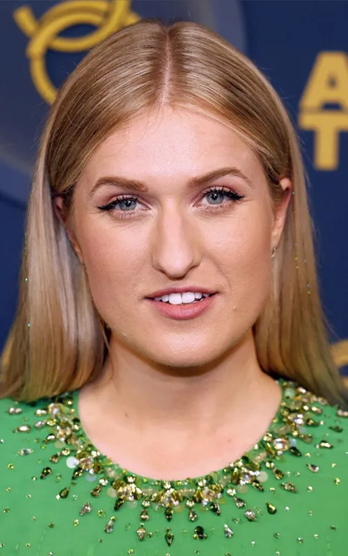 Britt Dekker
