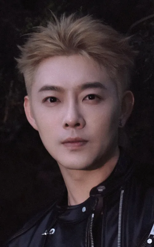Dong Baoshi