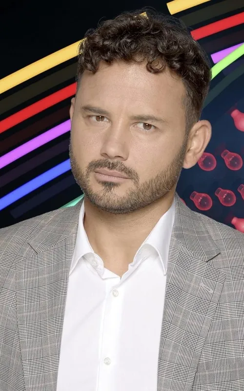 Ryan Thomas