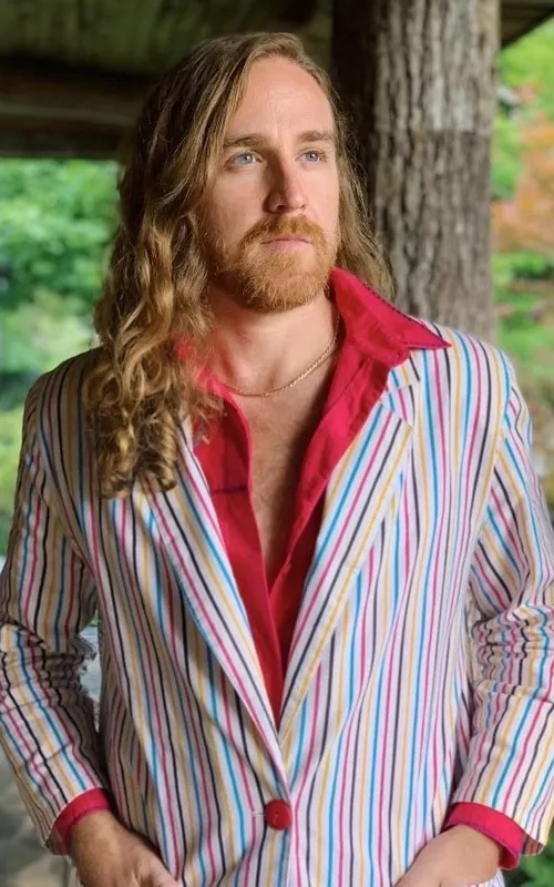 Darryl Jones