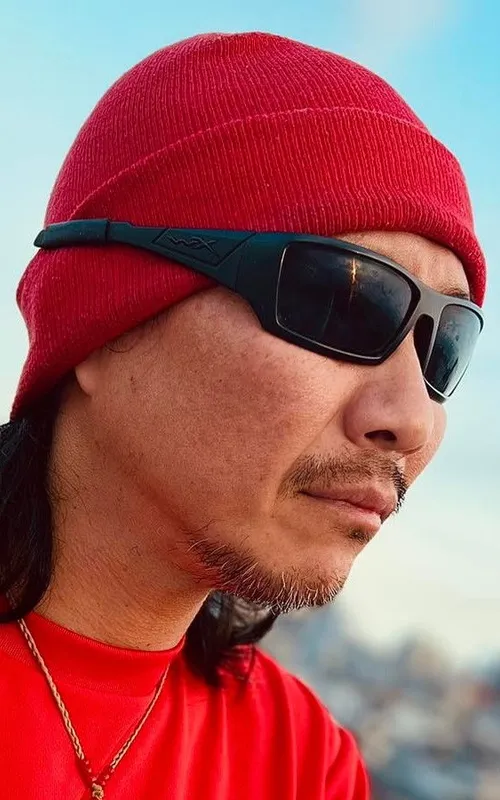 Yoshitaka Inagawa