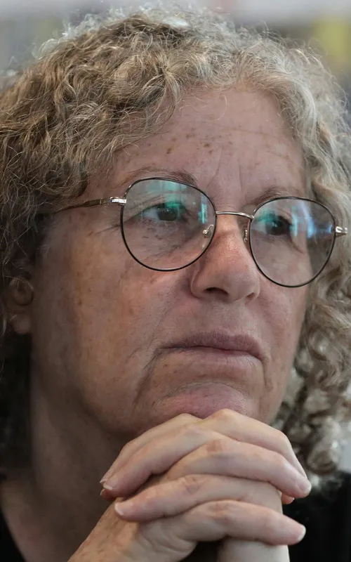 Aviva Siegel