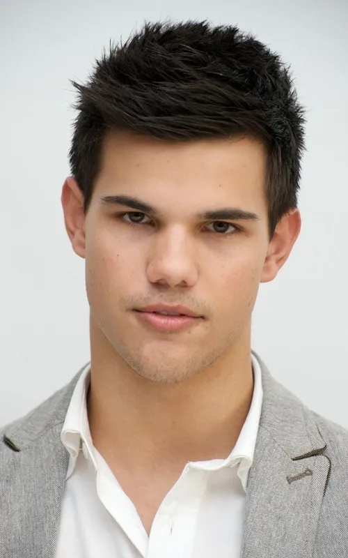 Taylor Lautner