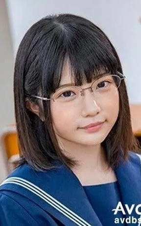 早川ひな