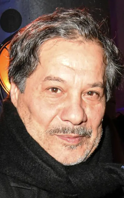 Mostefa Djadjam