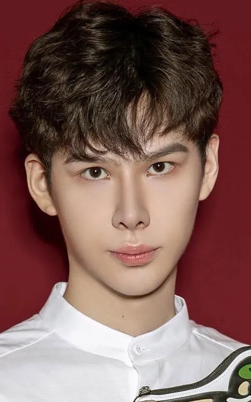 Cyrus Huang