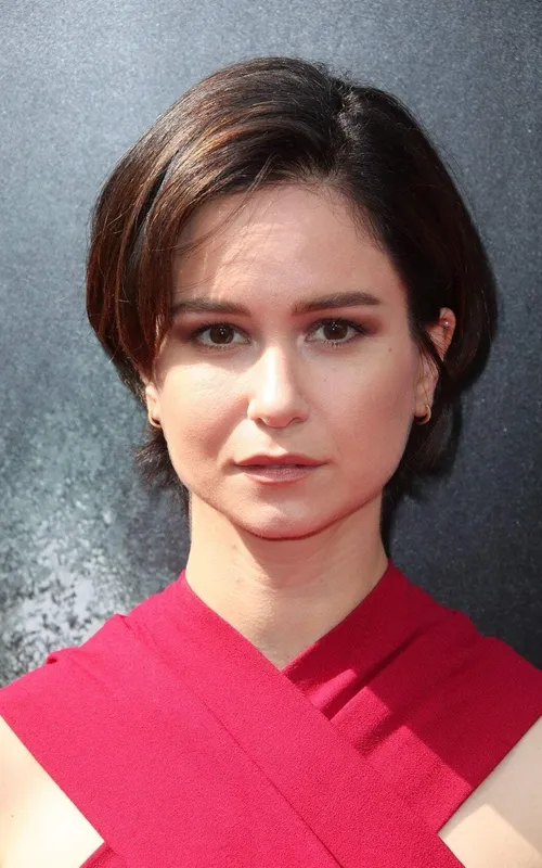 Katherine Waterston