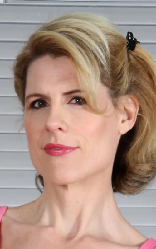 Delia DeLions