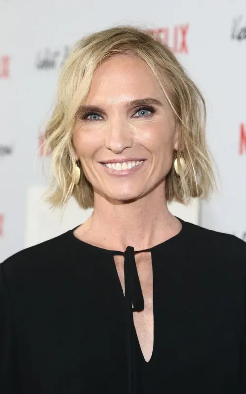 Jennifer Fox