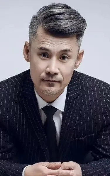 Dong Xueyong