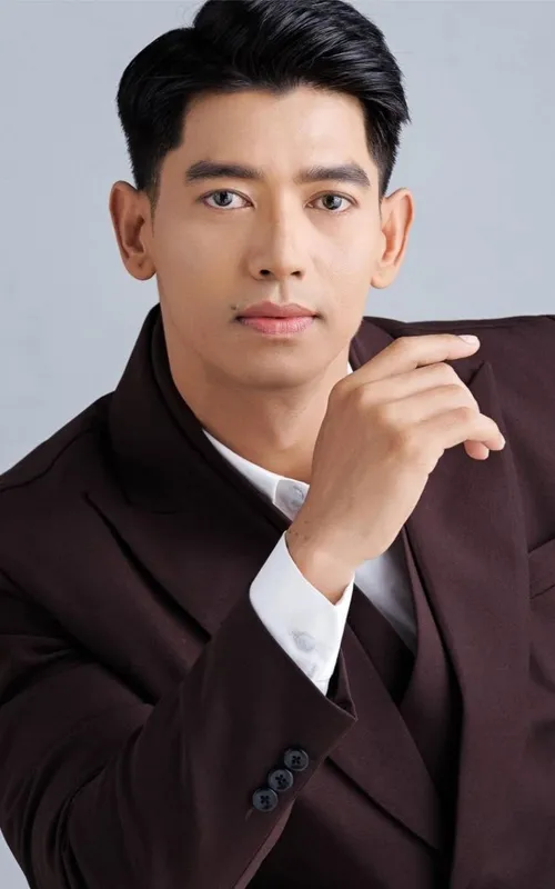 Nyi Htut Khaung