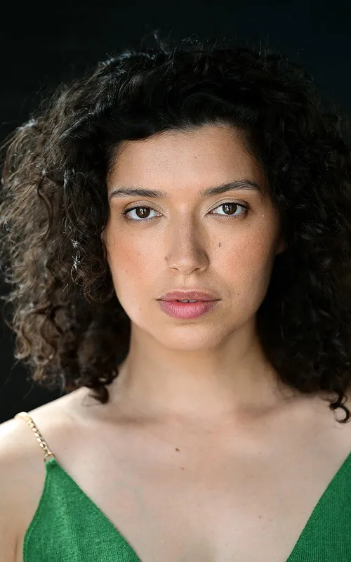 Naima Laube
