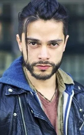 Víctor Ayala