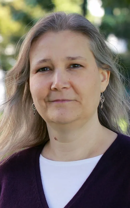 Amy Hennig