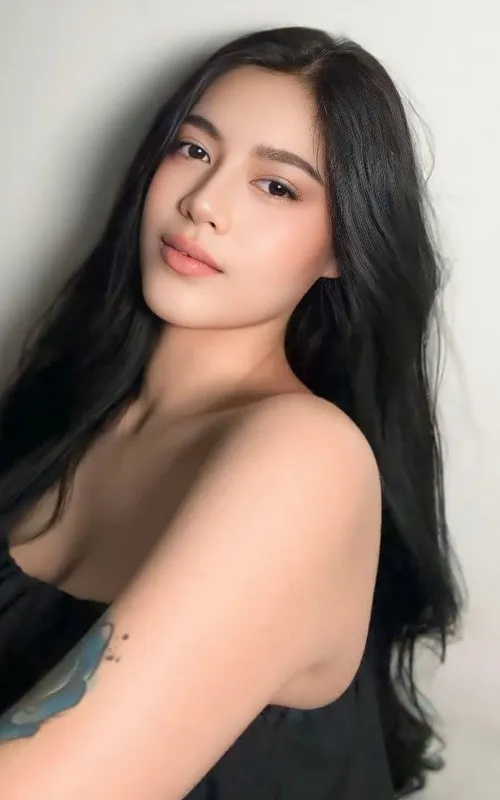Cheena Dizon