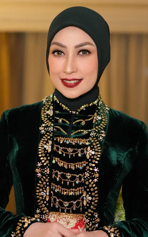 Annisa Trihapsari