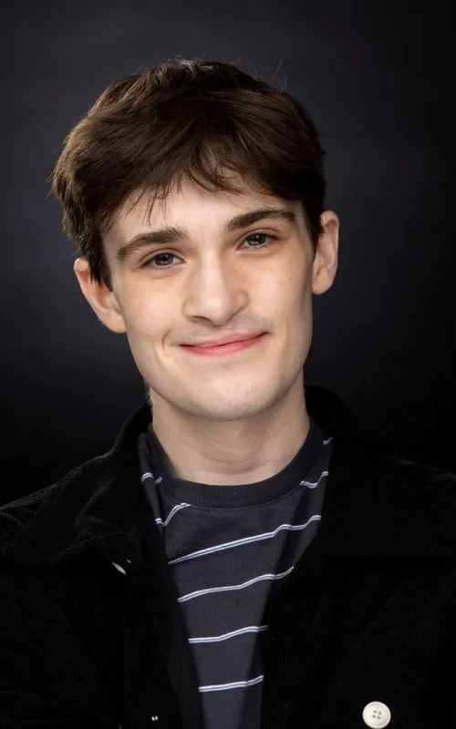 Tyler Holmes