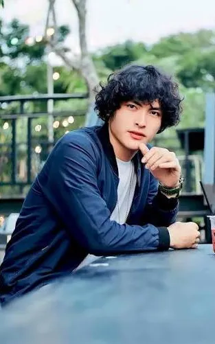Philips Chow
