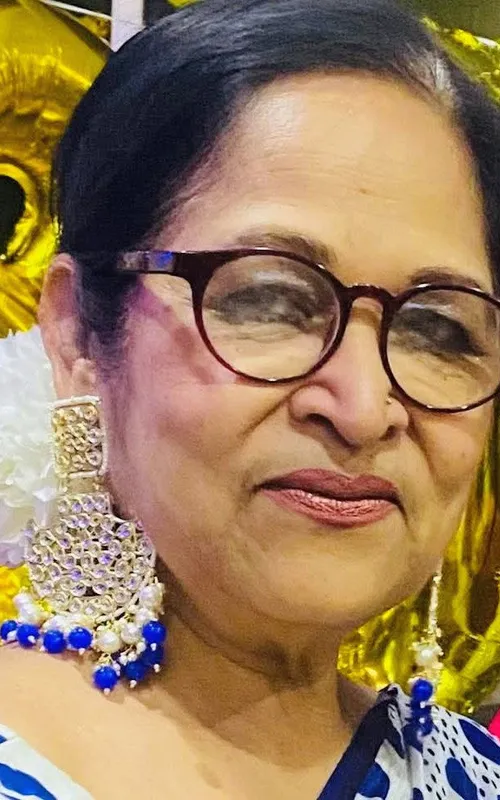 Tutia Yasmeen Papia