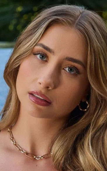 Lily Phillips