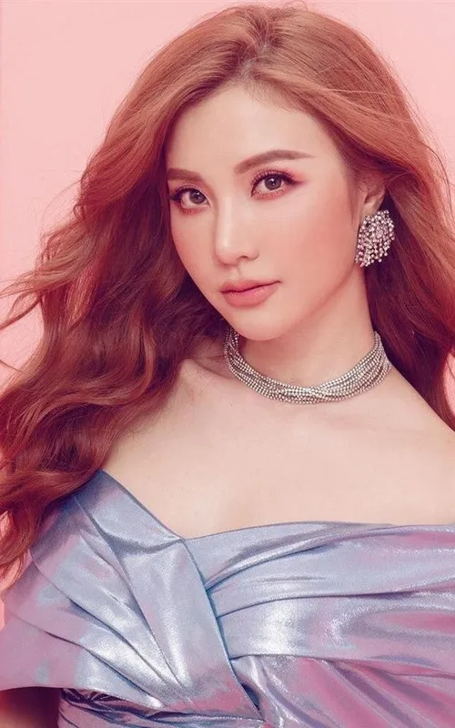 Hạnh Sino