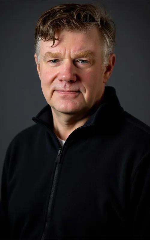 Chris Becker