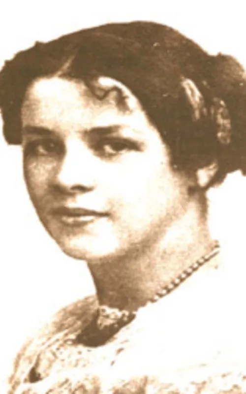 Leora Thatcher