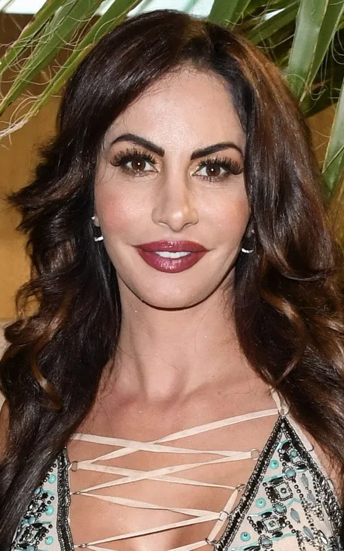 Janina Youssefian