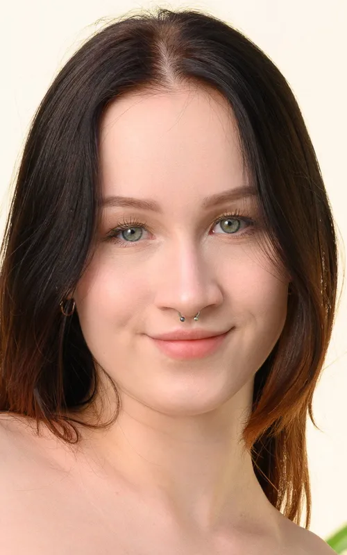 Scarlet Telles