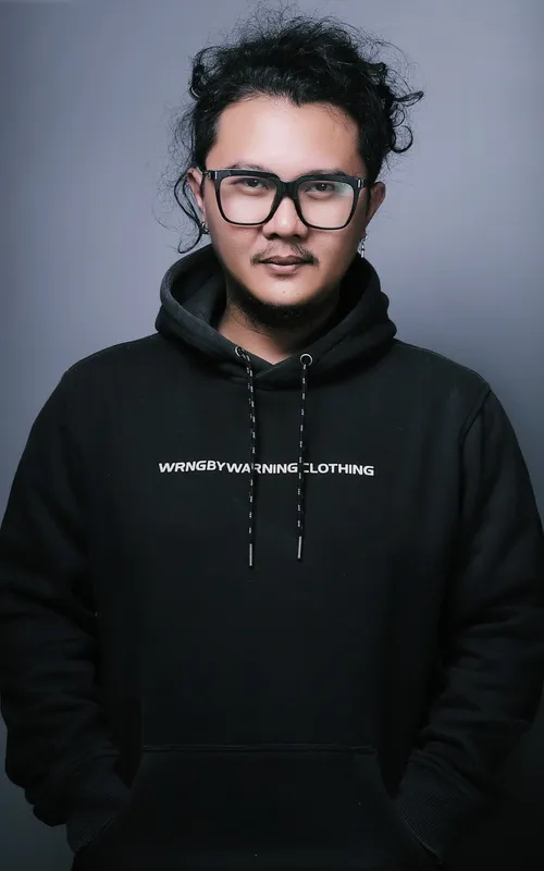 Arwin "Awenz" P Manurung