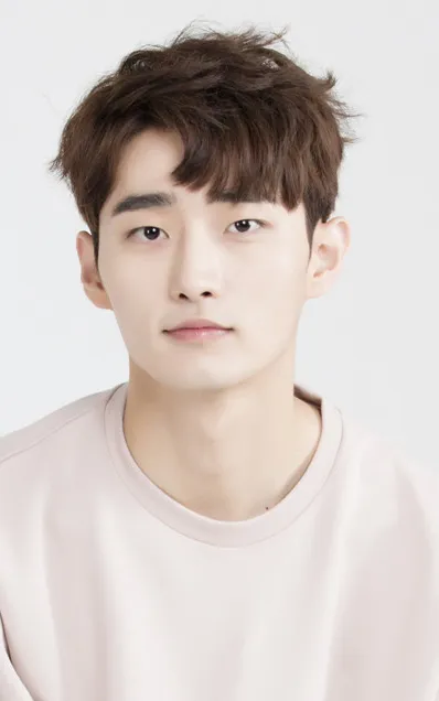 Shin Kang-Woo