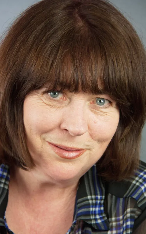 Nora McLellan