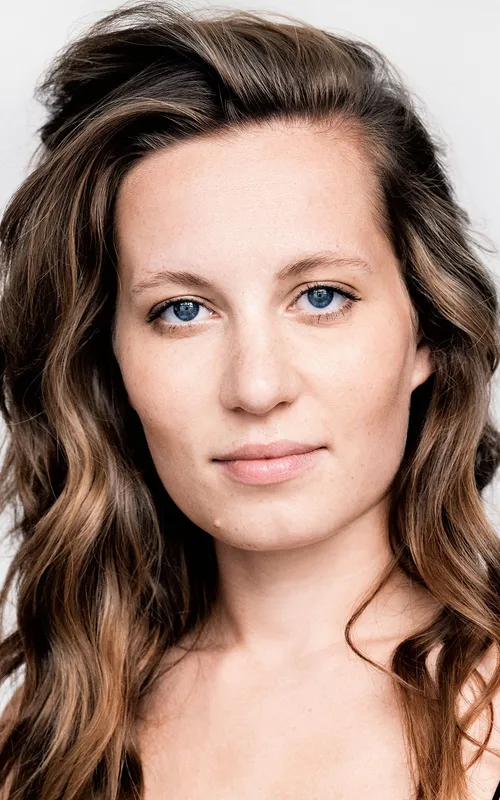 Alexandra Weis
