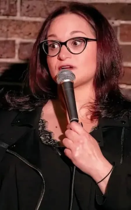 Adrienne Iapalucci