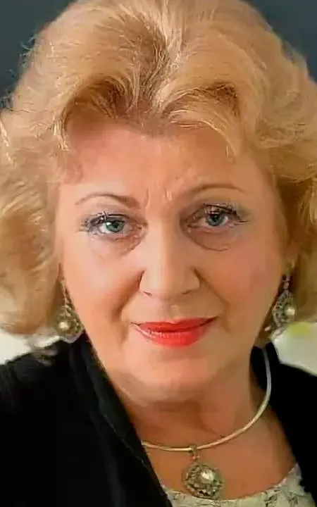Anna Varpakhovskaya