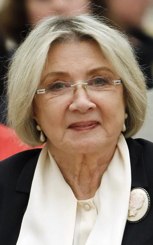 Alla Demidova