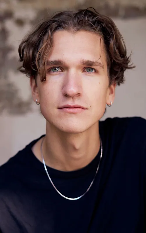 Alex Junge