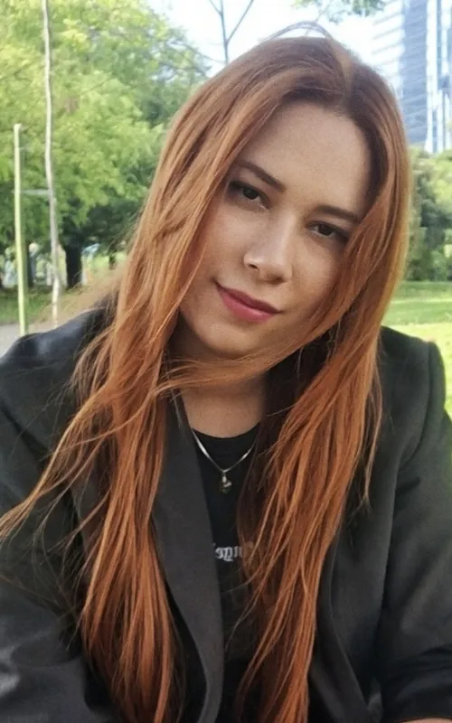 Thayrine Weinzapfel