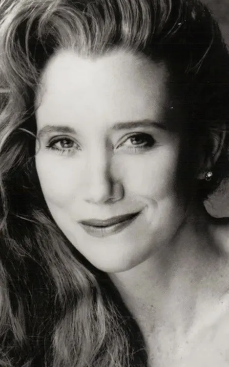 Sally Kirkland