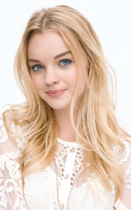 Olivia Rose Keegan